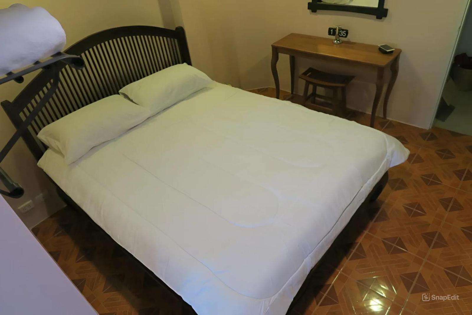 The Grand Palace Hostel Бангкок Екстер'єр фото