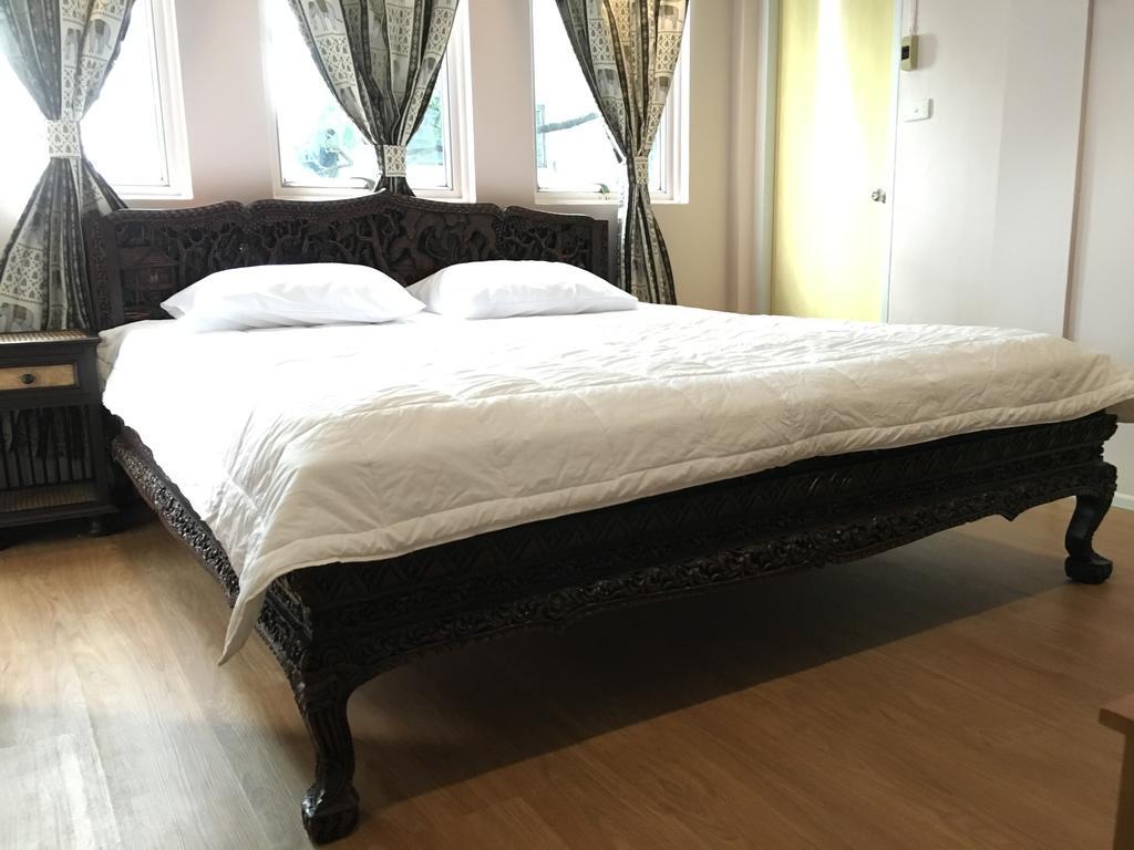 The Grand Palace Hostel Бангкок Номер фото